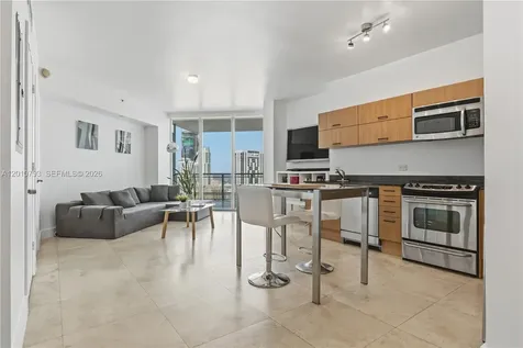 350 S Miami Avenue Miami FL 33130
