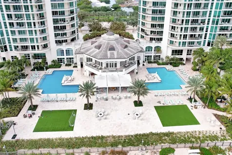 16051 Collins Avenue Sunny Isles Beach FL 33160