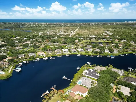 10433 SE Banyan Way Jupiter FL 33469