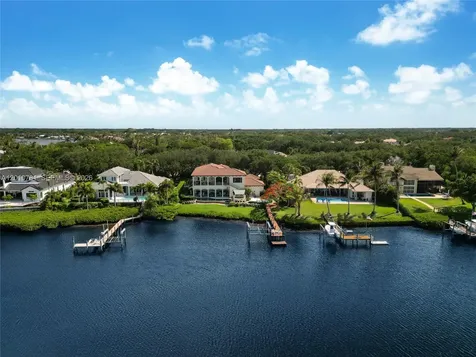 10433 SE Banyan Way Jupiter FL 33469