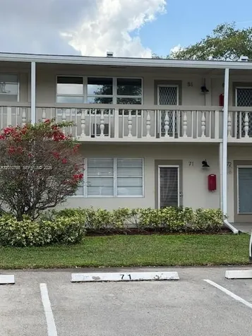 71 Tilford D Deerfield Beach FL 33442