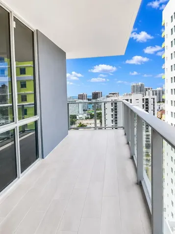 1010 SW 2nd Avenue Miami FL 33130