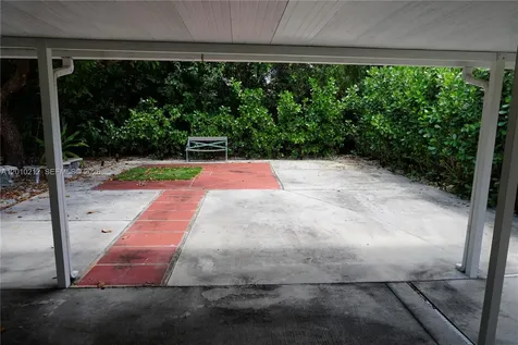 11043 SW 79th Avenue Pinecrest FL 33156