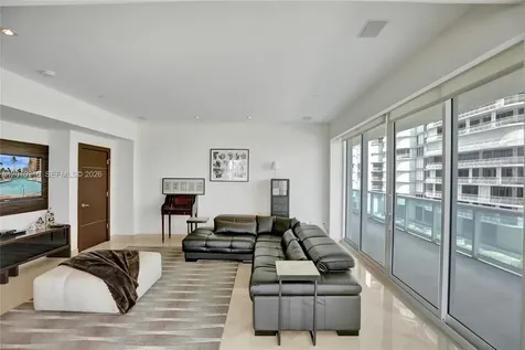 10101 Collins Avenue Bal Harbour FL 33154