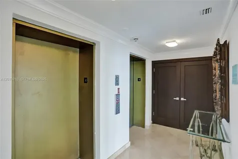 10101 Collins Avenue Bal Harbour FL 33154
