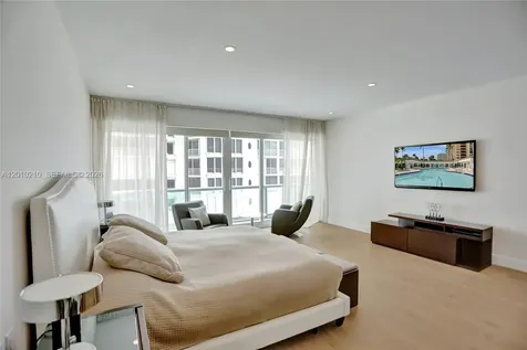 10101 Collins Avenue Bal Harbour FL 33154
