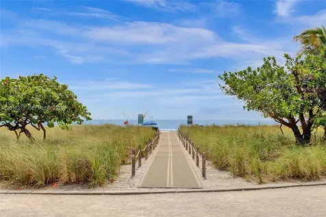 10101 Collins Avenue Bal Harbour FL 33154
