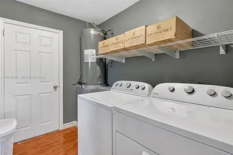 234 SE 3rd Terrace Dania Beach FL 33004