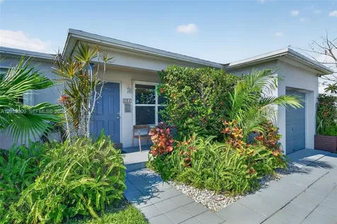 234 SE 3rd Terrace Dania Beach FL 33004