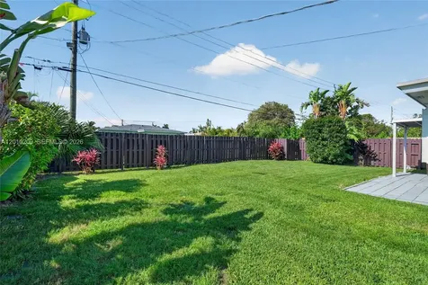 234 SE 3rd Terrace Dania Beach FL 33004