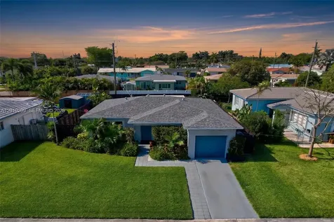 234 SE 3rd Terrace Dania Beach FL 33004