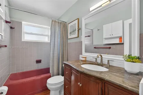234 SE 3rd Terrace Dania Beach FL 33004