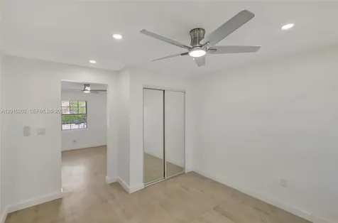 345 Michigan Avenue Miami Beach FL 33139