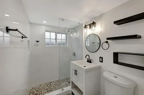 345 Michigan Avenue Miami Beach FL 33139