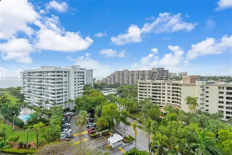 155 Ocean Lane Drive Key Biscayne FL 33149