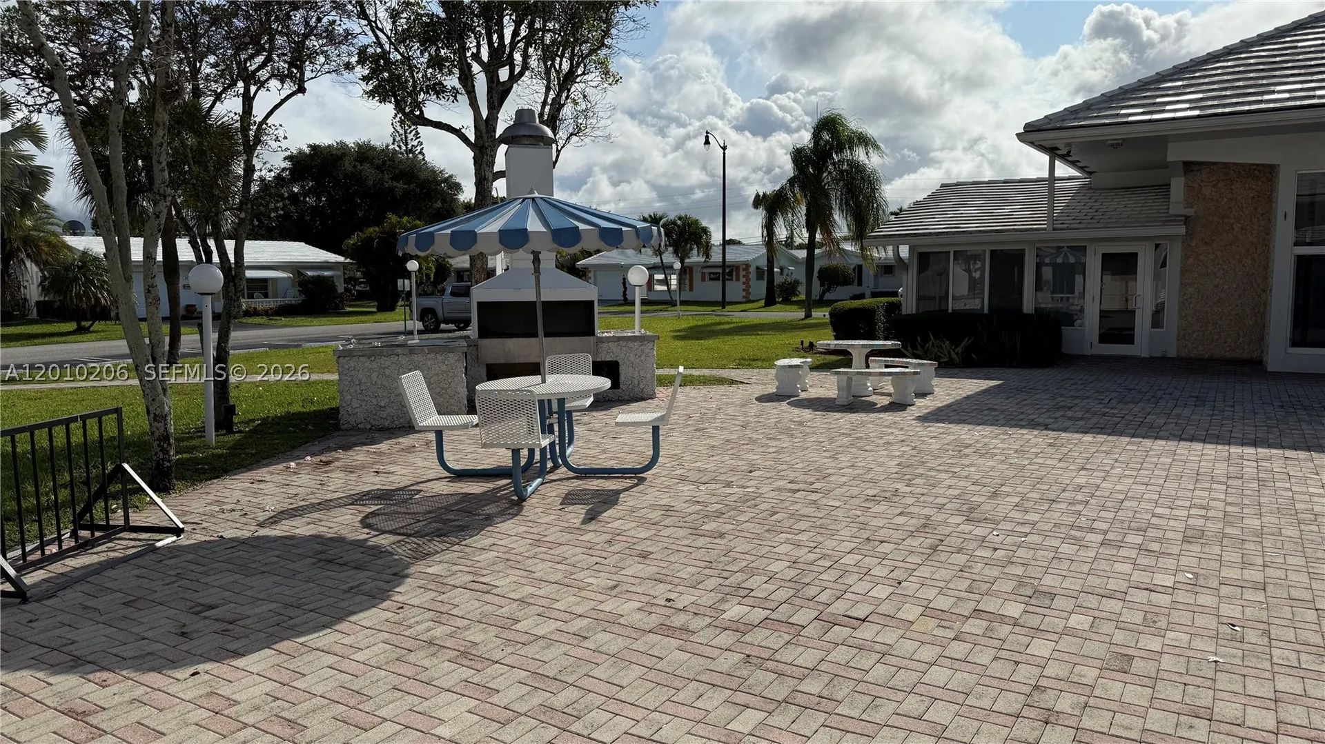 3021 NW 2nd Avenue Pompano Beach FL 33064