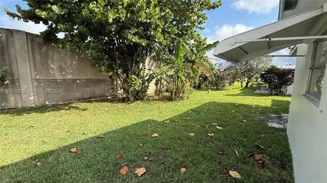 3021 NW 2nd Avenue Pompano Beach FL 33064