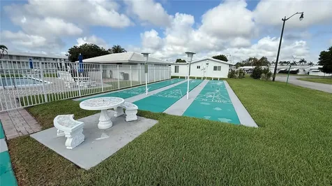 3021 NW 2nd Avenue Pompano Beach FL 33064