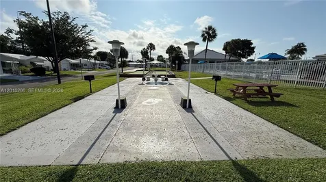 3021 NW 2nd Avenue Pompano Beach FL 33064
