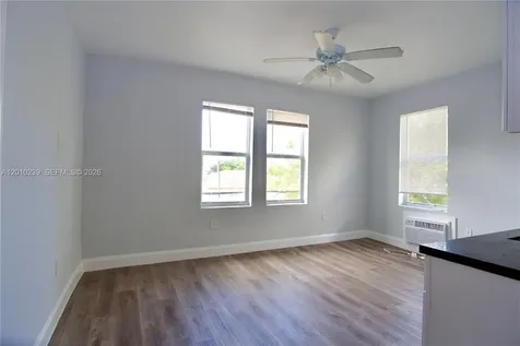 1142 SW 4th Street Miami FL 33130