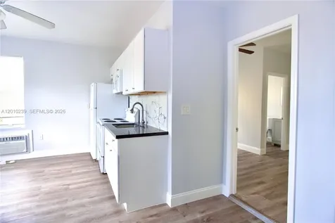1142 SW 4th Street Miami FL 33130