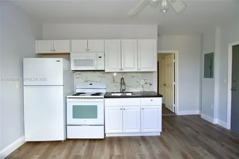 1142 SW 4th Street Miami FL 33130