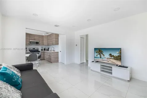 301 NW 34th Street Miami FL 33127