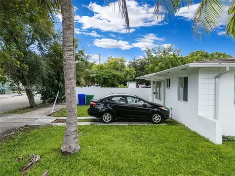 301 NW 34th Street Miami FL 33127