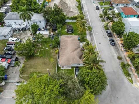 301 NW 34th Street Miami FL 33127
