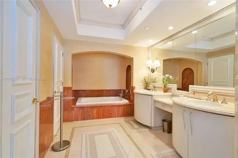 17875 Collins Avenue Sunny Isles Beach FL 33160