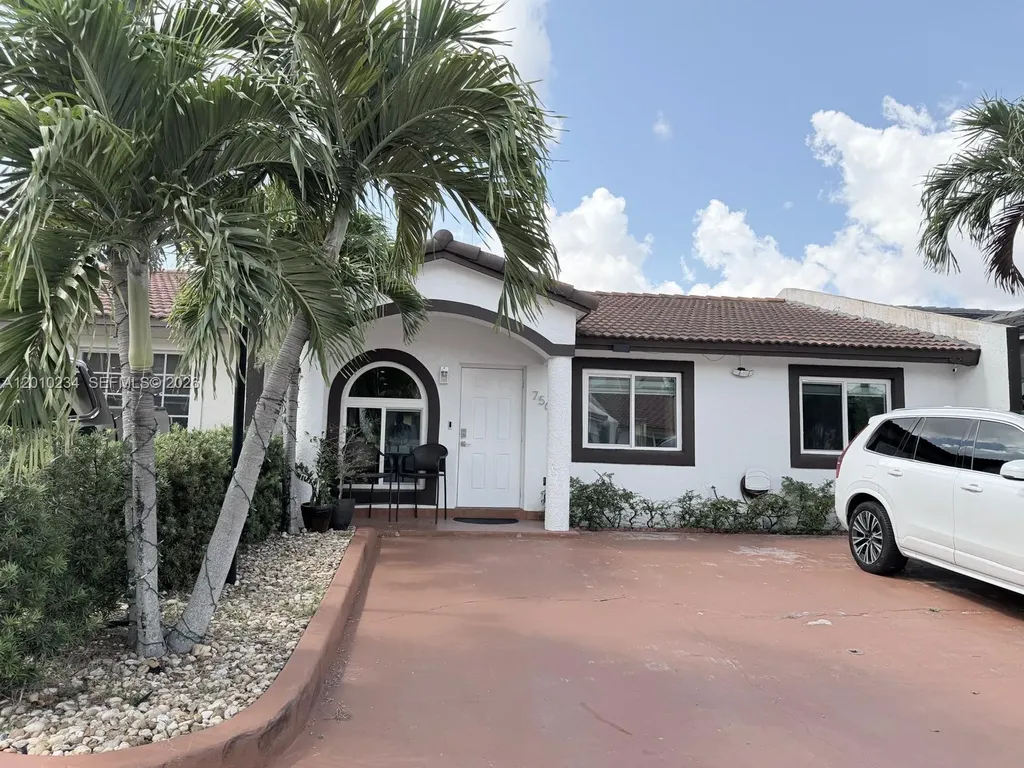 7560 NW 173rd Lane Hialeah FL 33015