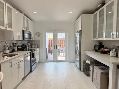 7560 NW 173rd Lane Hialeah FL 33015
