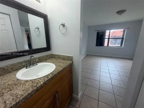 6540 W 27th Court Hialeah FL 33016