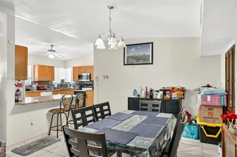 9430 Easter Road Cutler Bay FL 33157