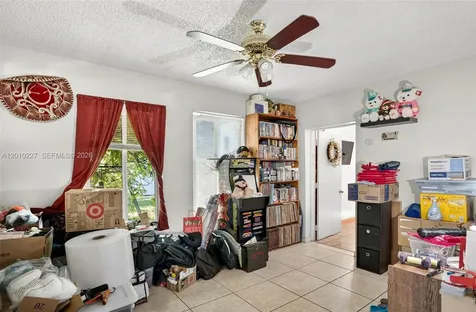 9430 Easter Road Cutler Bay FL 33157