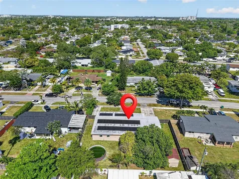 9430 Easter Road Cutler Bay FL 33157