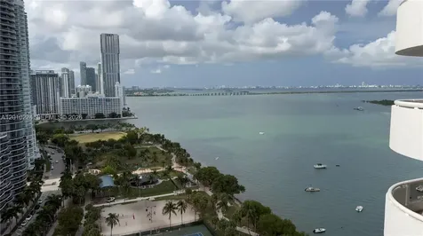 Miami FL 33132