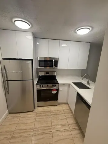496 NW 165th Street Road Miami FL 33169
