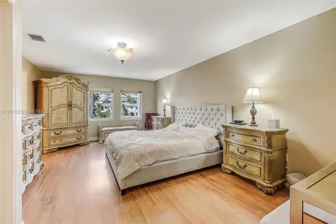 20990 NE 30th Place Aventura FL 33180
