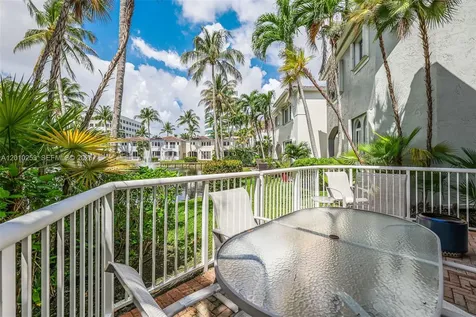 20990 NE 30th Place Aventura FL 33180