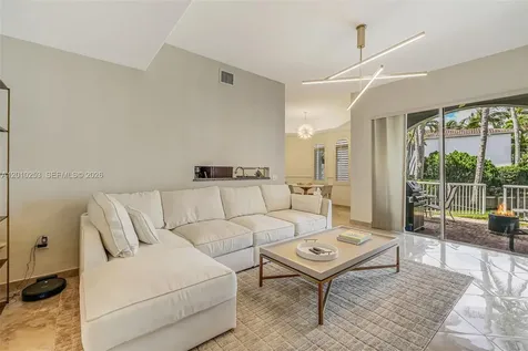 20990 NE 30th Place Aventura FL 33180