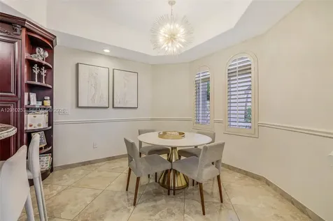 20990 NE 30th Place Aventura FL 33180