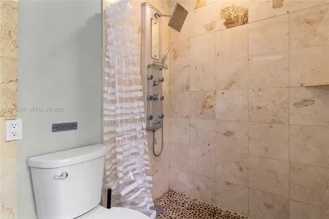 3024 NE 2nd Terrace Wilton Manors FL 33334