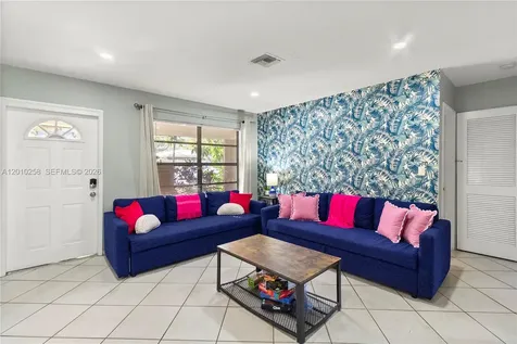 3024 NE 2nd Terrace Wilton Manors FL 33334