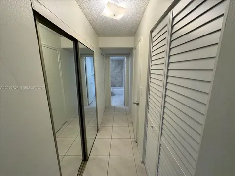 7725 SW 86th Street Miami FL 33143