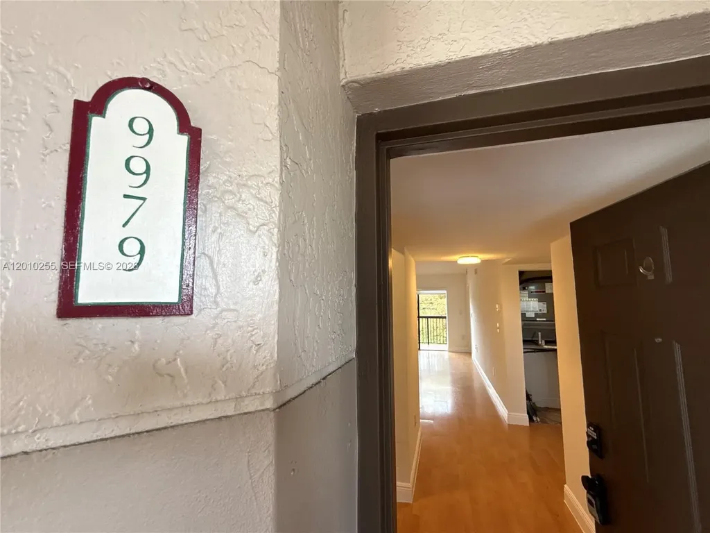 9979 Nob Hill Lane Sunrise FL 33351