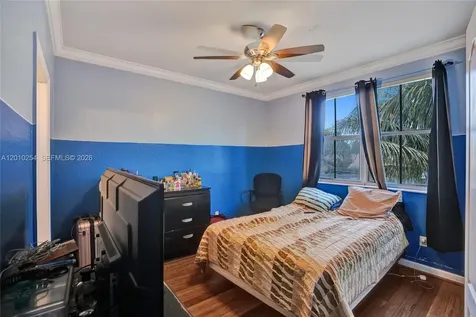 17951 NW 91st Court Hialeah FL 33018