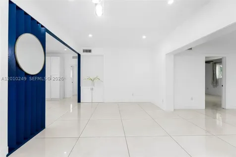 7800 SW 57th Court South Miami FL 33143