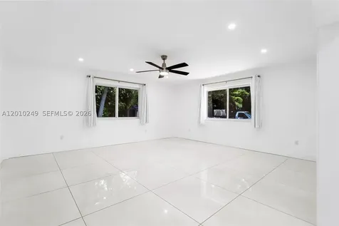 7800 SW 57th Court South Miami FL 33143
