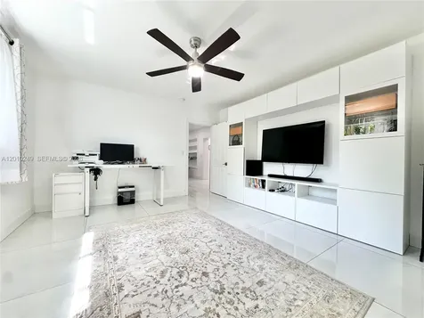 7800 SW 57th Court South Miami FL 33143